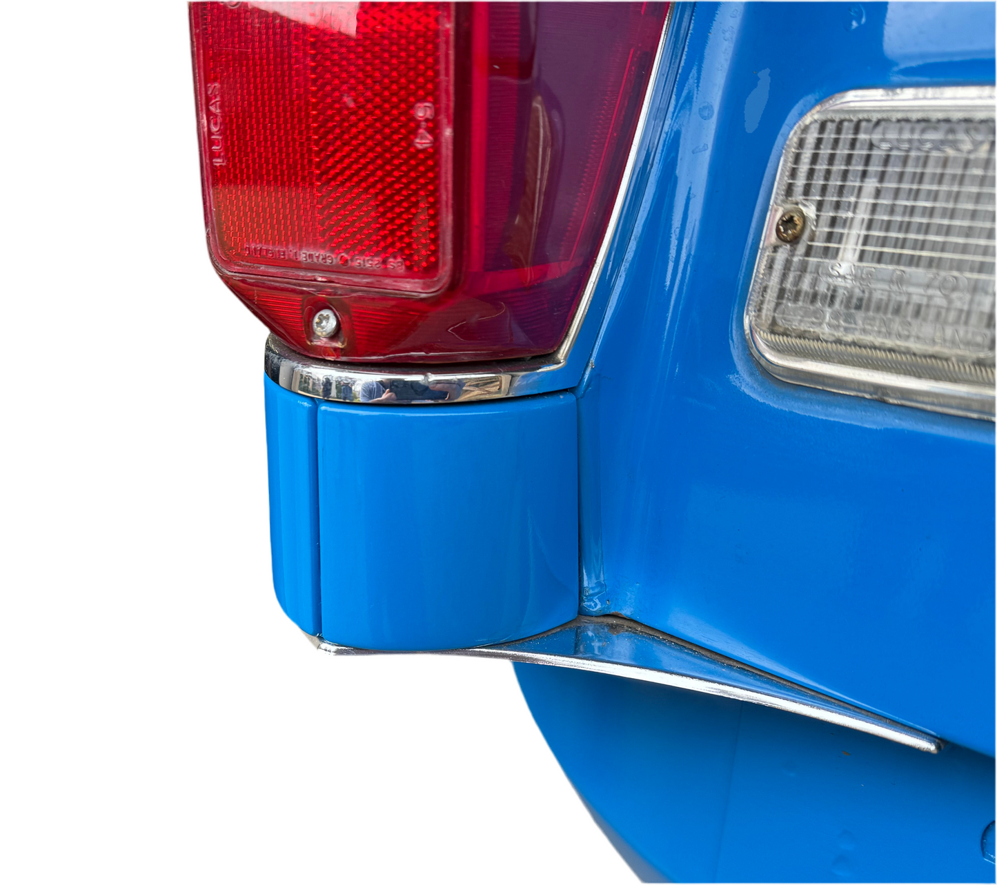 MGB / MGB GT Rear Light Smoother Cowls X2 (Rubber to chrome bumper conversion)